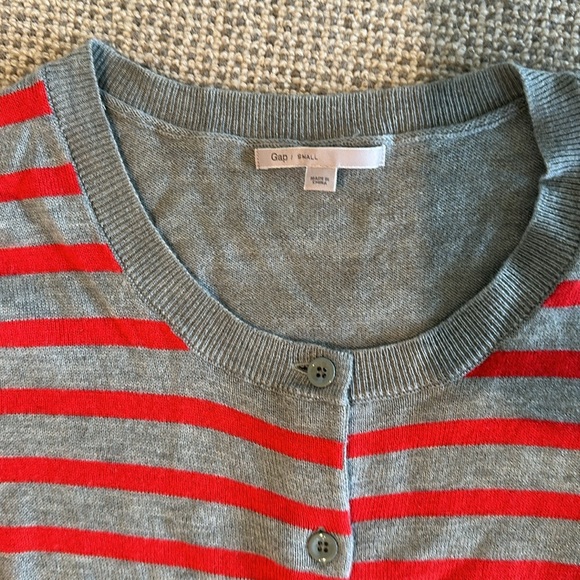 Gap cardigan great condition - size S - Picture 3 of 5